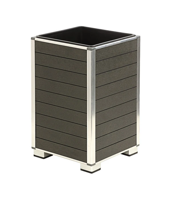 Dehner WPC-Pflanztopf Inkl. Kunststoff-Einsatz, Anthrazit 3 Dehner WPC-Pflanztopf Inkl. Kunststoff-Einsatz, Anthrazit