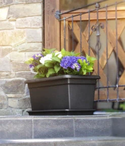 Magnus Kunststoff-Blumenkasten, Rechteckig. Ca. B98/H37/T38 Cm 16 Magnus Kunststoff-Blumenkasten, Rechteckig. Ca. B98/H37/T38 Cm -Ecopotos Geschaft 6997449 WE MO 005 MagnusKunststoffBlumenkastenschwarz